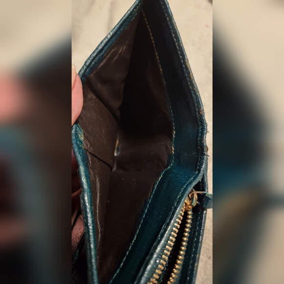 Gucci GG Canvas and Green Leather French Coin Purse Wallet - Picture 11 of 13